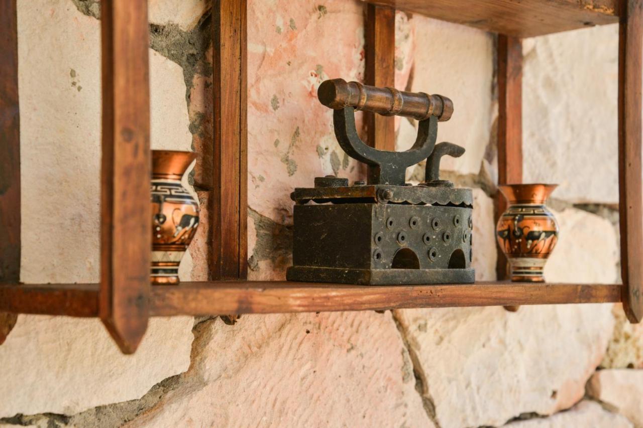 Emilia'S Little Farmhouses Agioi Anargyroi  Exterior photo