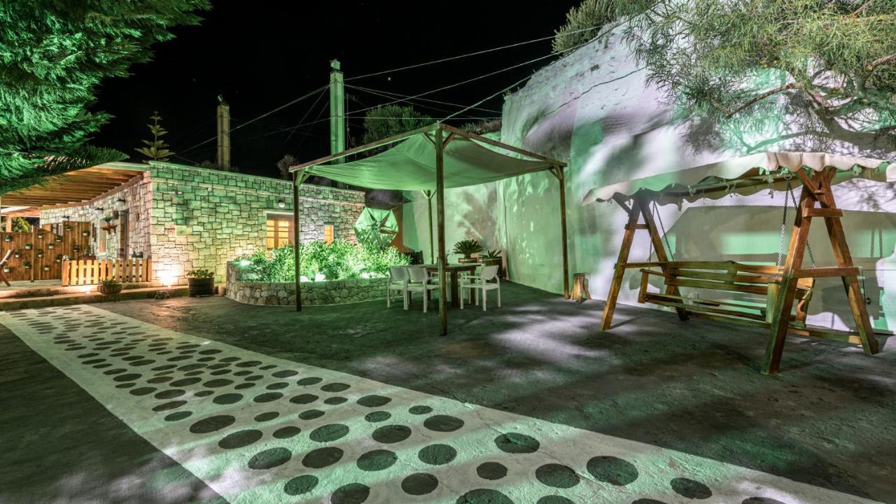 Emilia'S Little Farmhouses Agioi Anargyroi  Exterior photo
